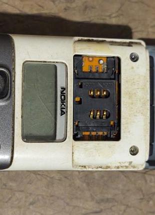 Nokia 7200 2