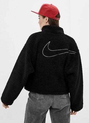 Куртка стильная nike