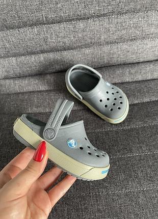 Оригинальные шлепанцы crocs
