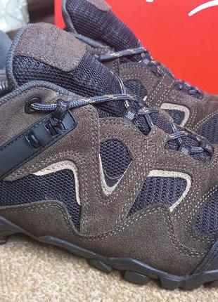 Кроссовки трекинговые mountain warehouse р.43. оригинал