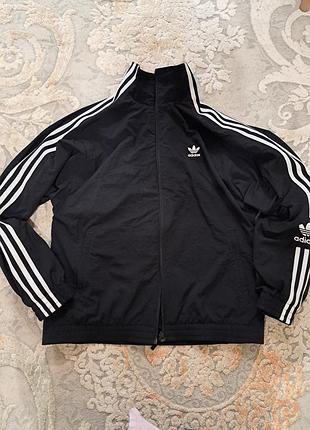 Ветровка adidas