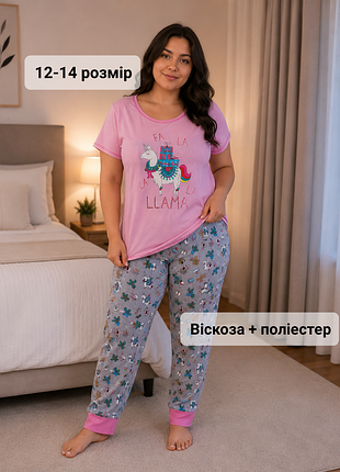 Розовая с серым новогодняя пижама, легкая пижамка футболка и брюки, пижама 48-50 г.