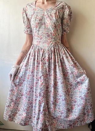 Вінтажна сукня в стилі laura ashley