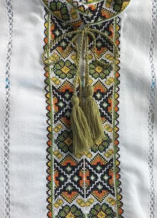 Вишиванка.  хлопчик 7-10 років.