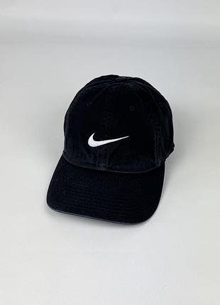Кепка nike big logo heritage 96 546178-010 оригінал чорна бавовняна з великим вишитим логотипом розмір one size