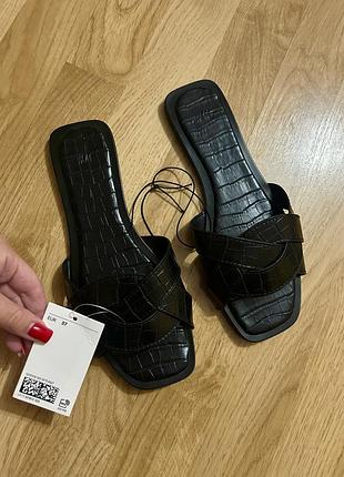 Шльопанці h&m