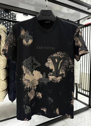 Новинка чоловіча футболка l vuitton black