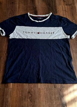 Мужская уникальная футболка tommy hilfiger с большим лого оригинал