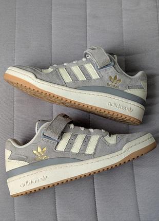 Кроссовки женские adidas forum 40 р. 25 см. замшевые классические