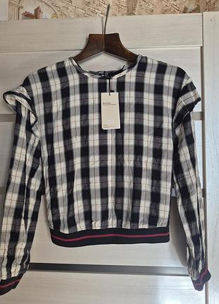 Кофтинка bershka