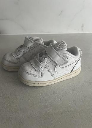 Дитячі кросівки nike