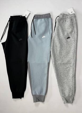 Штани nike tech fleece