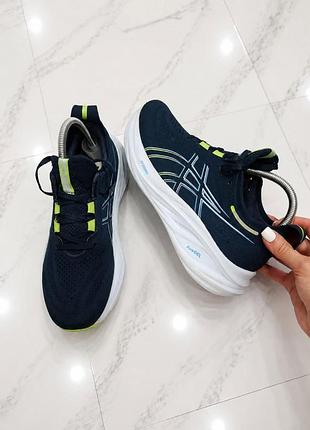 Чоловічі кросівки бренд asics. оригінал. р. 41.5 устілка 27.5 см.