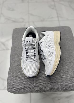 Кроссовки мужские белые сетка gap