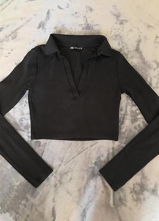 Вкорочений лонг в рубчик з коміром zara