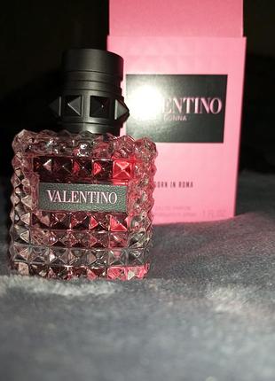Valentino born in roma парфюм новый