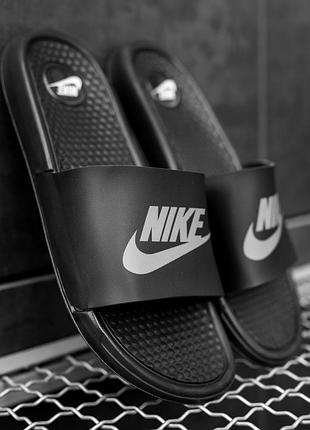 Тапочки nike black 4