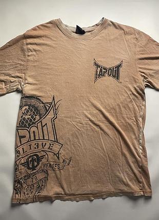 Футболка tapout