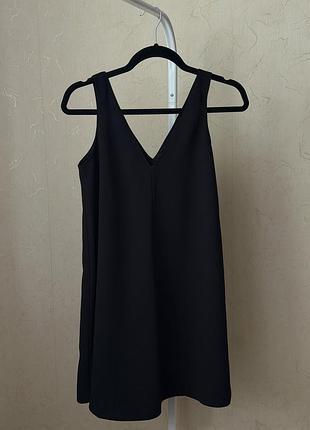 Чорна коротка сукня zara