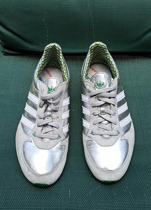 Кросівки adidas 40р