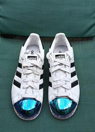 Кроссовки adidas 39р