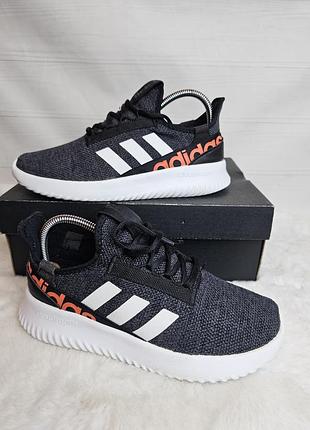 Кросівки adidas 39 розмір