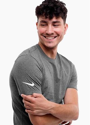 Чоловіча футболка nike park 20