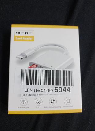 Кардридер 3-в-1 для карт памяти sd и tf (microsd), предназначен для устройств iphone и ipad с разъемом lightning.