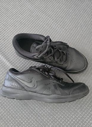 Кроссовки nike кожа