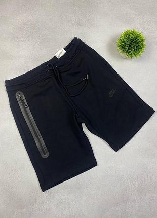 Чоловічі шорти nike tech fleece в чорному кольорі
