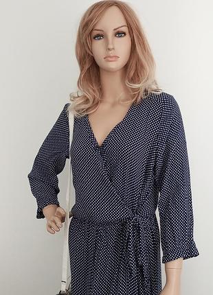 Вискозное платье в горох