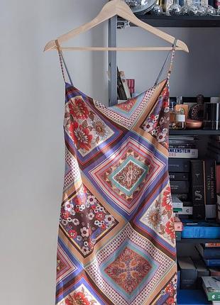 Яркое летнее мини платье urban outfitters