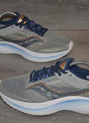 Продам кроссовки фирма saucony kinvara 14.