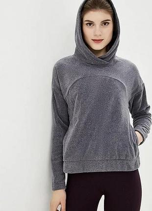 Класна спортивна жіноча фліска nike розмір: l
