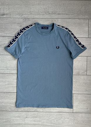 Кежуал футболка на лампасах fred perry lampas casual size м розмір фред перрі чоловіча майка поло джерсі оригінал