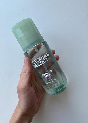 Victoria’s secret fresh fig sage міст спрей парфум жіночий для тіла оригінал фреш фіг бергамот свіжий вікторія сікрет vs feel serene hair & body mist