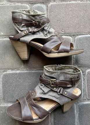 Босоніжки carnaby london power, р. 39, коричневі