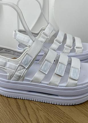 Оригінальні жіночі сандалі nike icon classic