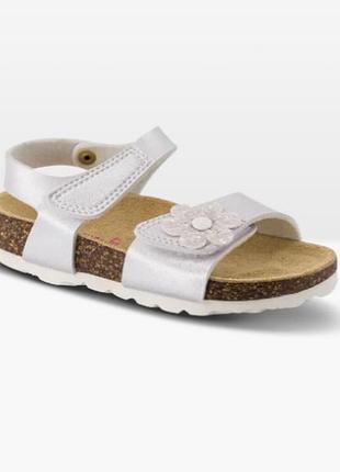 Шикарні босоніжки superfit børnesandal