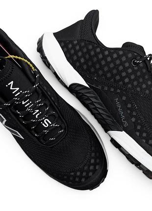 Чоловічі кросівки new balance minimus trail чорні