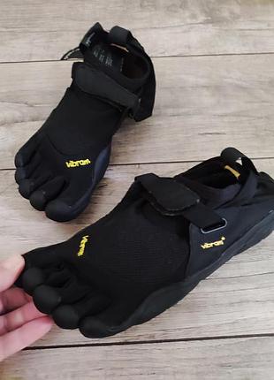 Коралки, аквашузы, vibram 5 пальцев