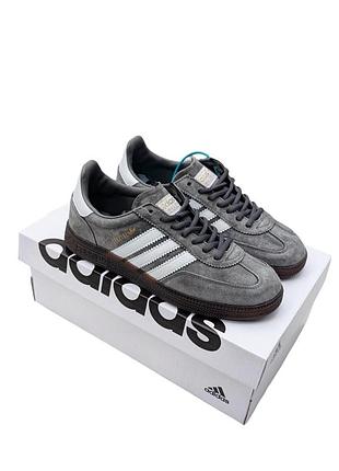 Жіночі кросівки adidas spezial сірі