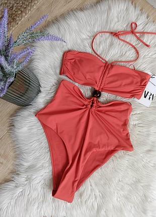 Купальник-бандо с бусиной от zara, размер xs, l
