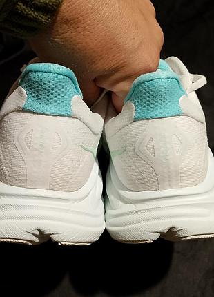Hoka clifton 6