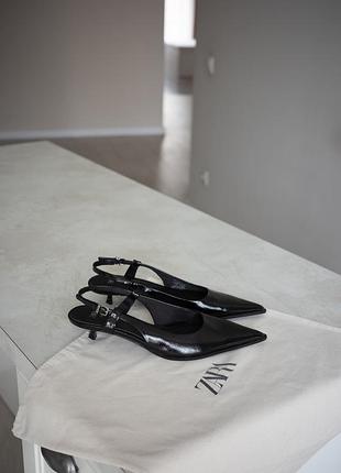 Туфлі zara чорні жіночі 37 розмір каблук 4 см