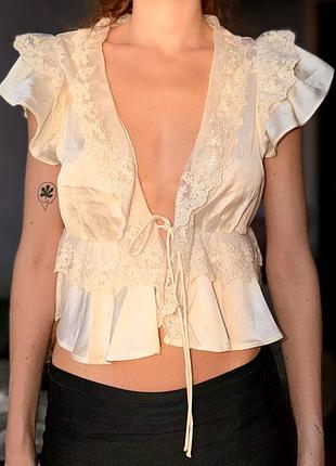 H&m блуза з мереживом білого кольору, розмір s