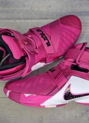Кроссовки nike lebron soldier 9