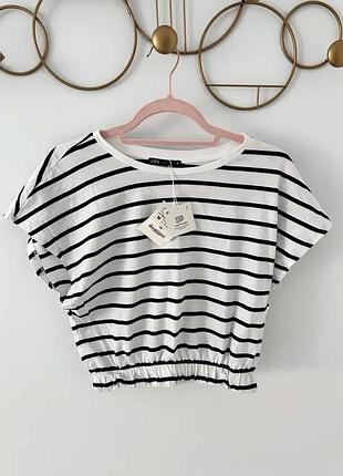 Футболка топ від бренду zara в смужку