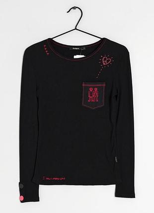 Лонгслів desigual m чорний у рубчик з вишивкою