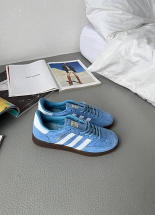 Кроссовки adidas spezial